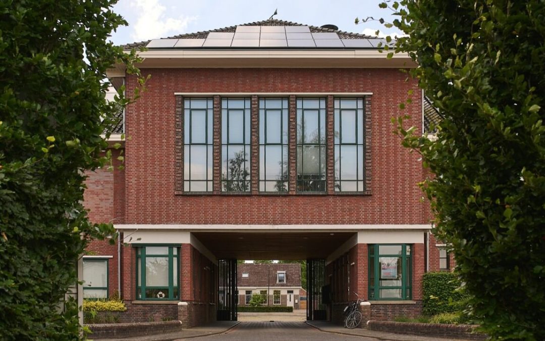 Wanneer jij de enige bent waarvan de deur nog open gaat